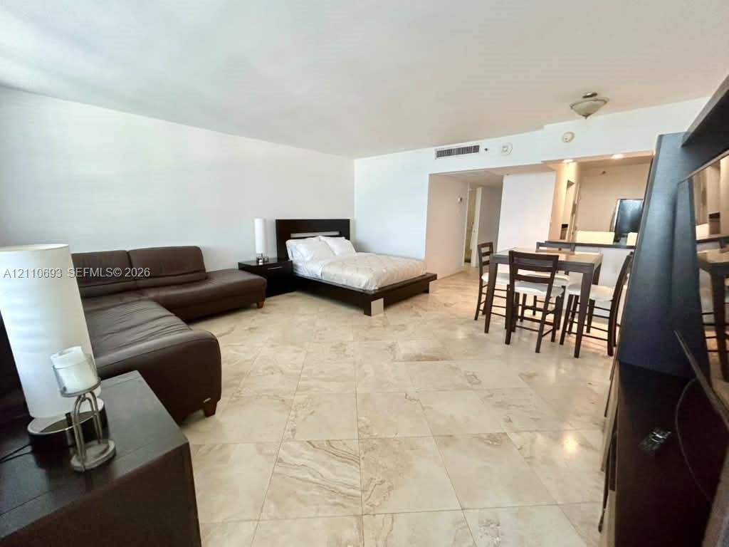 100 Lincoln Rd # 1519, Miami Beach FL 33139