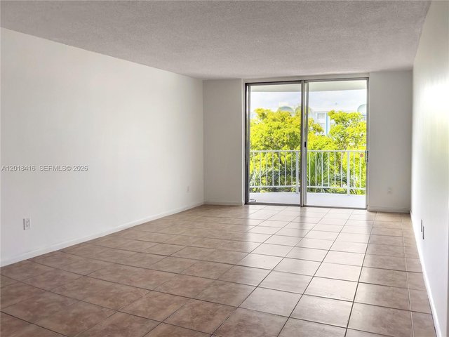 496 NW 165th St Rd # 410, Miami FL 33169