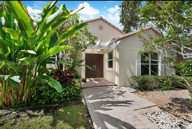 2860 SW 22nd Ave, Miami FL 33133
