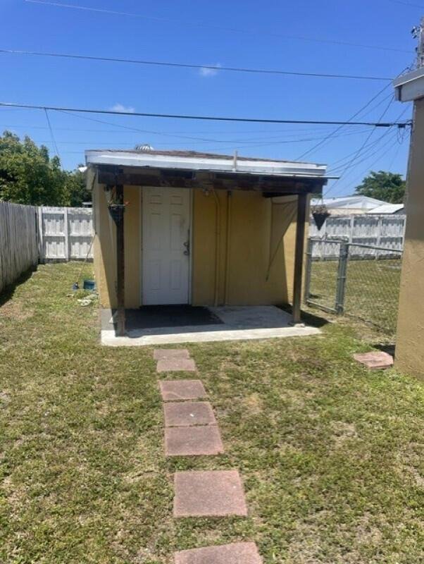 1487 NE 180th Street, North Miami Beach FL 33162