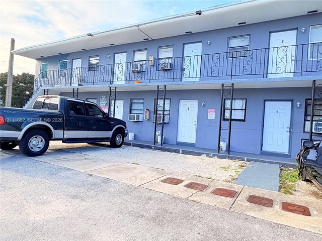 Miami, FL